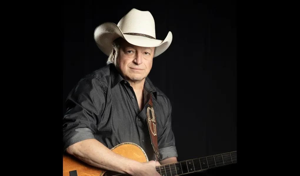 Mark Chesnutt live at The Legendary Coyote Store!